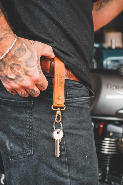 Floyd and Company Leather Keychain (Saddle Tan)